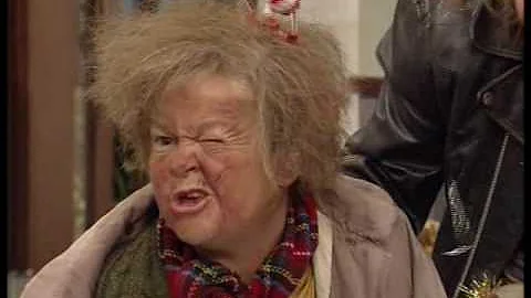 Dinnerladies - Series 2 - Episode 6 - Part 3