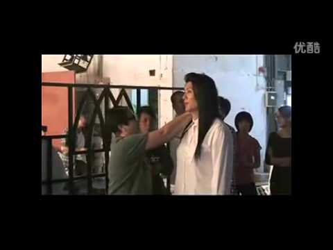 余文樂搞笑模仿王馨平歌曲《別問我是誰》MV拍攝花絮.flv
