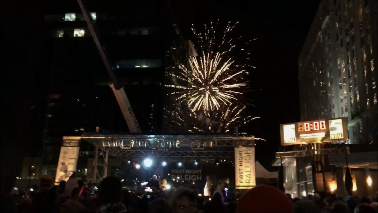 First Night Raleigh 2016 into 2017. - YouTube