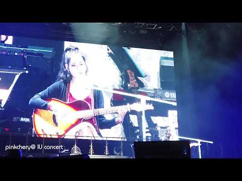 20181225-IU台北場演唱會-寶貝(自彈自唱)