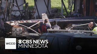 2 aboard small plane die after crash into Ohio house