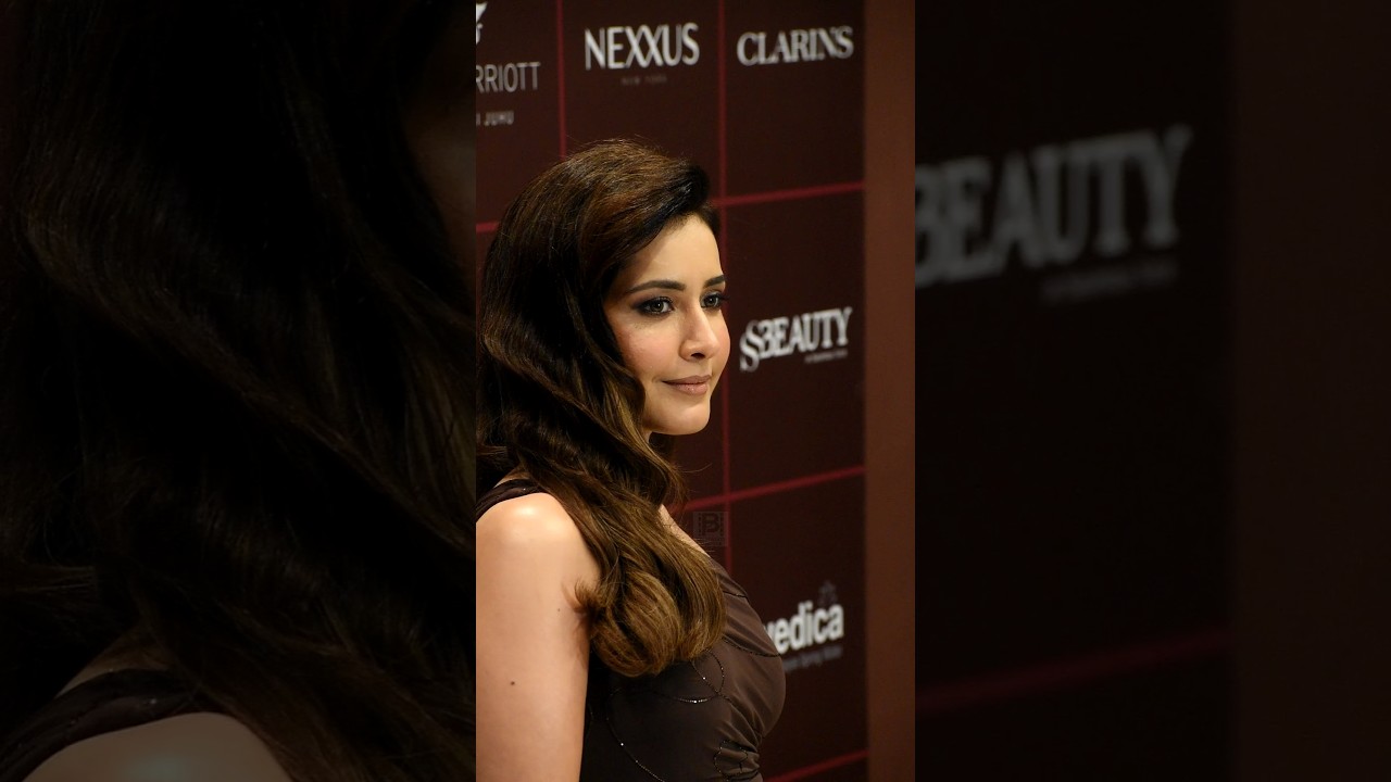 Raashi Khanna at ELLE BEAUTY AWARDS  