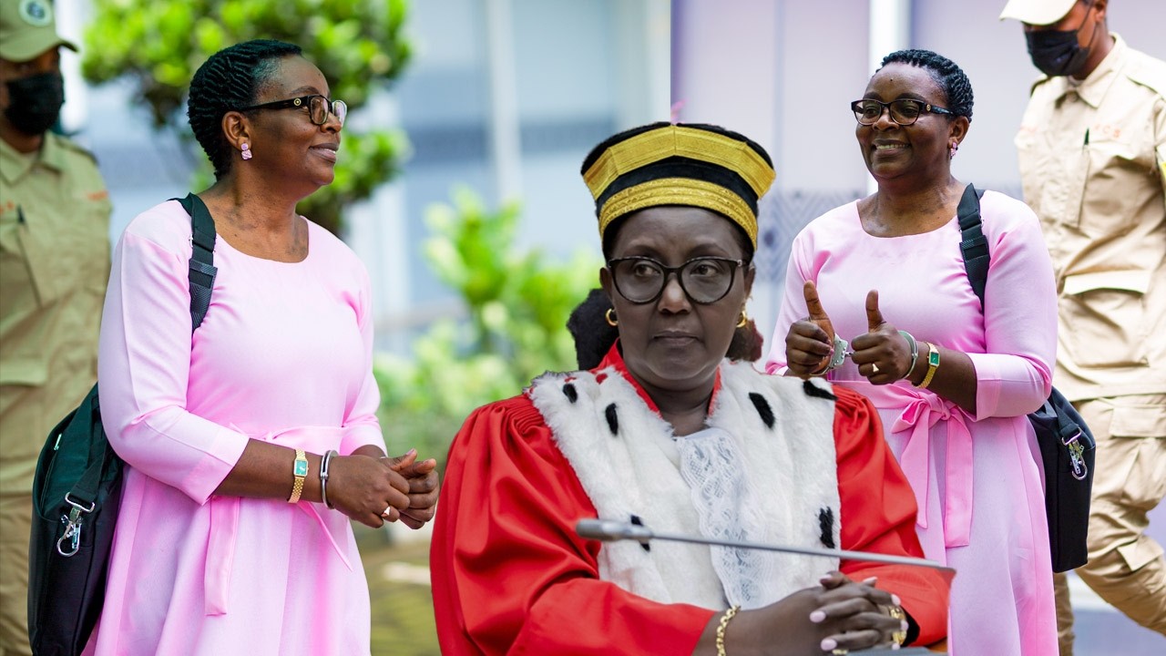 ⛔️BIRABAYE:⛔️ Mme INGABIRE Victoire Arongeye Aburanishwa na Perezida w'Urukiko rw'Ikirenga...