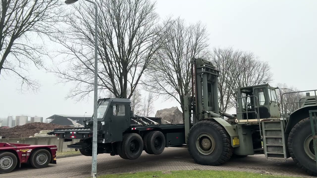 ATAP A/S32H-6 K-Loader ready for Shipping All muscles 💪 on board for LiftKing LK 50 C 4x4