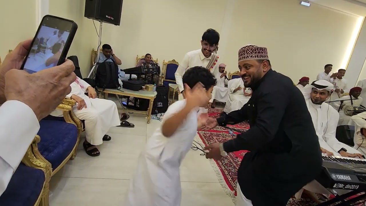 الفنان عمر الهدار وعمر السيود طارت من ايدك من سهرة الرياض ليلة امس 11جمادي اول 1446❤