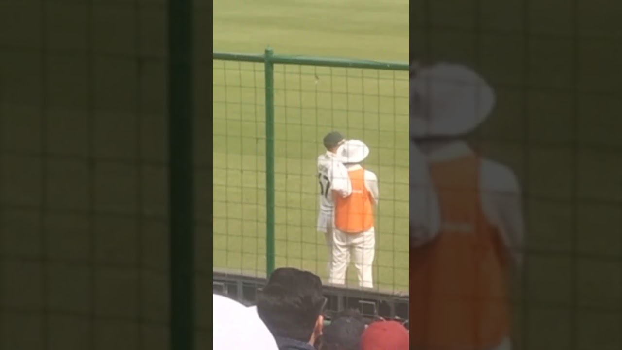 nathan lyon and mitchel starc discussion 🙋🏻🏏 