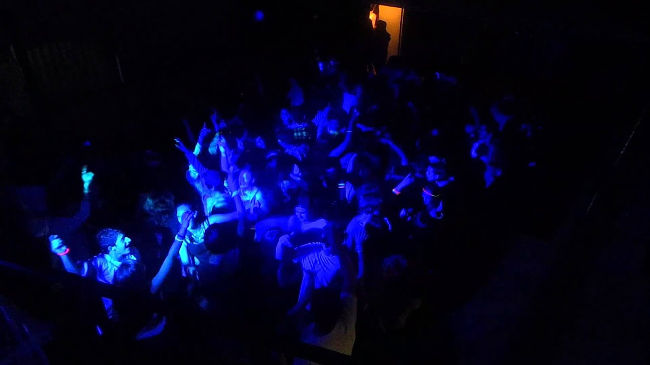 Guarda DJ ZKUATT en Club Ludic su YouTube Guarda DJ ZKUATT en Club Ludic su YouTube