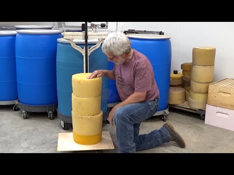 Rendering old brood comb and wax cappings to get beautiful beeswax blocks.