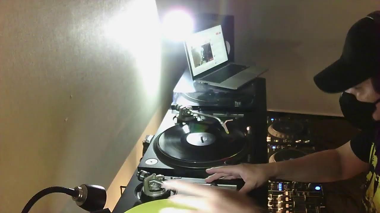 Tokyo Street Techno From Shibuya