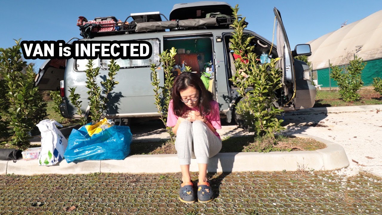 Black MOLD in the VAN  - Vanlife in Italy during lockdown