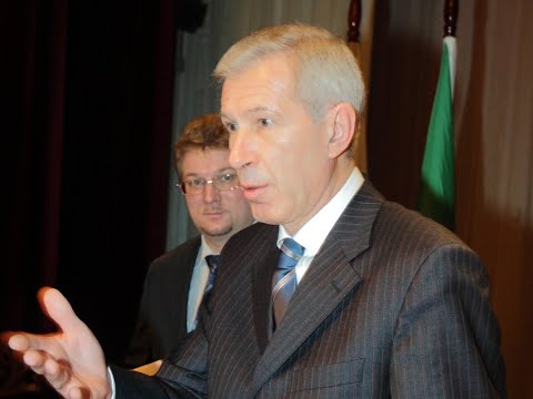 newspaper mockup В Новосибирске выбрали лучшего офицера-воспитателя среди кадетских корпусов