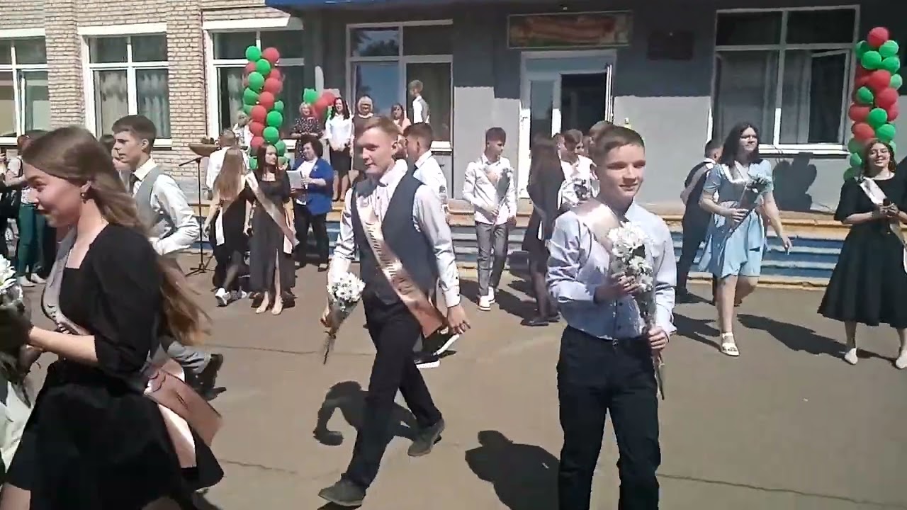 Последний звонок в СШ № 3 Кричев