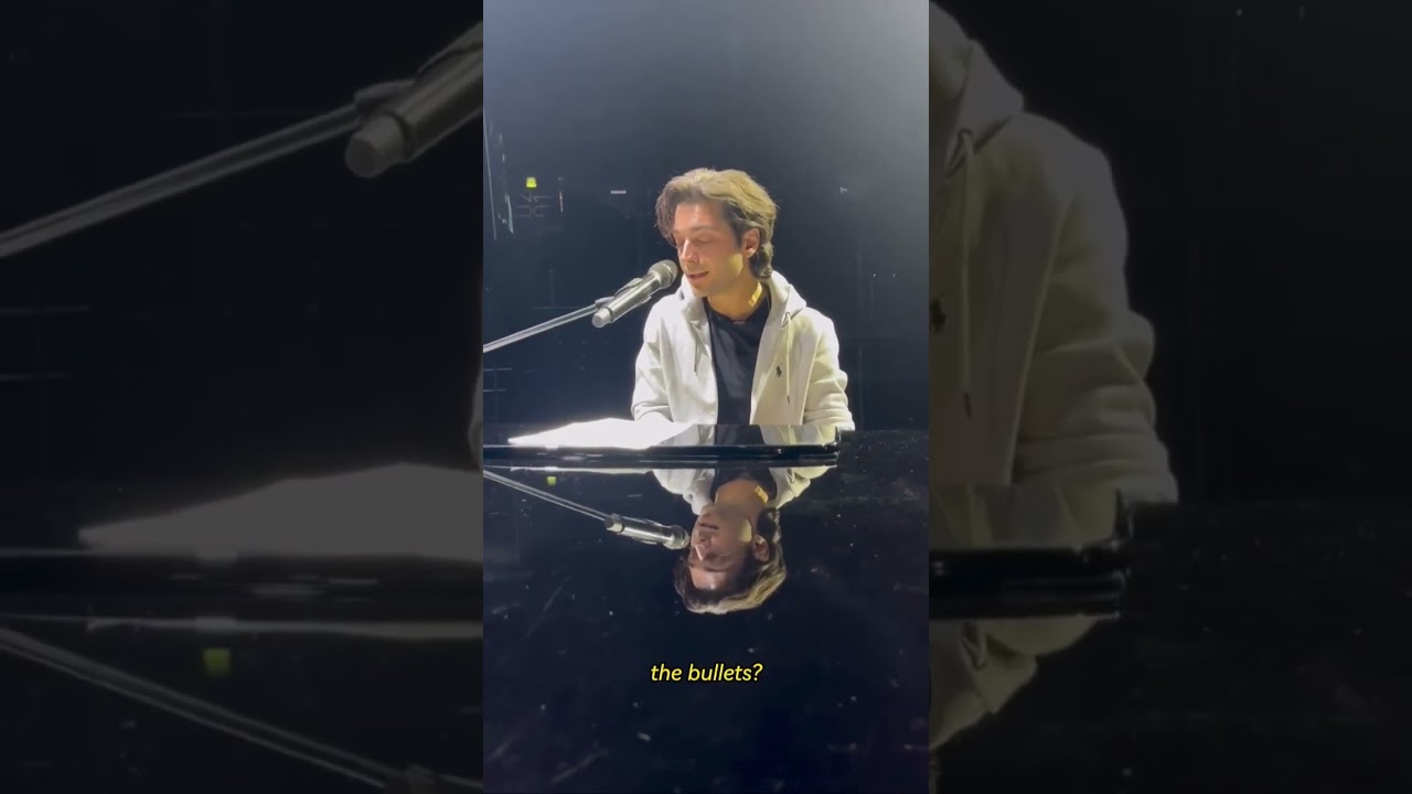 Sign of the times in Budapest #gianlucaginoble @leonoraaraniego6397