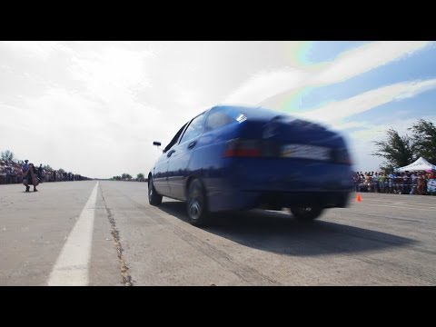 ВАЗ 2112 синяя