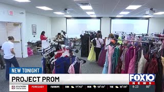 Project Prom provides free attire and accessories