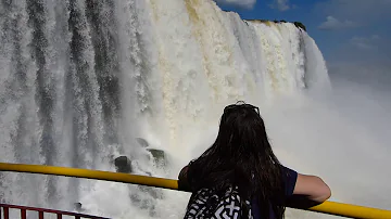 Dove si trovano le cascate di Iguazu?
