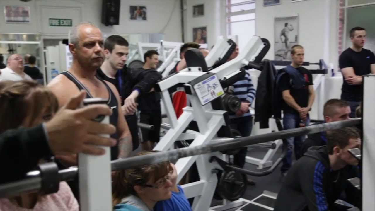 World's Strongest Man comes to Samsons Gym 20/10/2013 YouTube