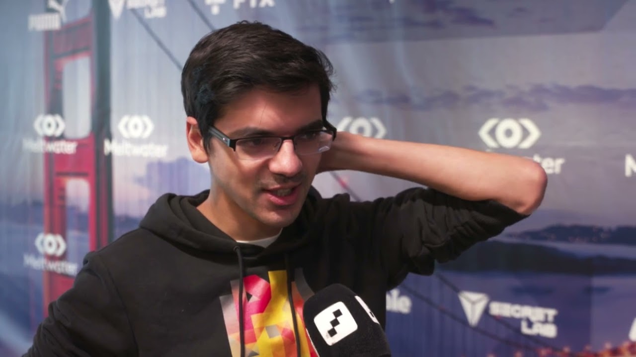 Anish Giri on X: and you take a picture of @anishgiri to gain more  followers. / X