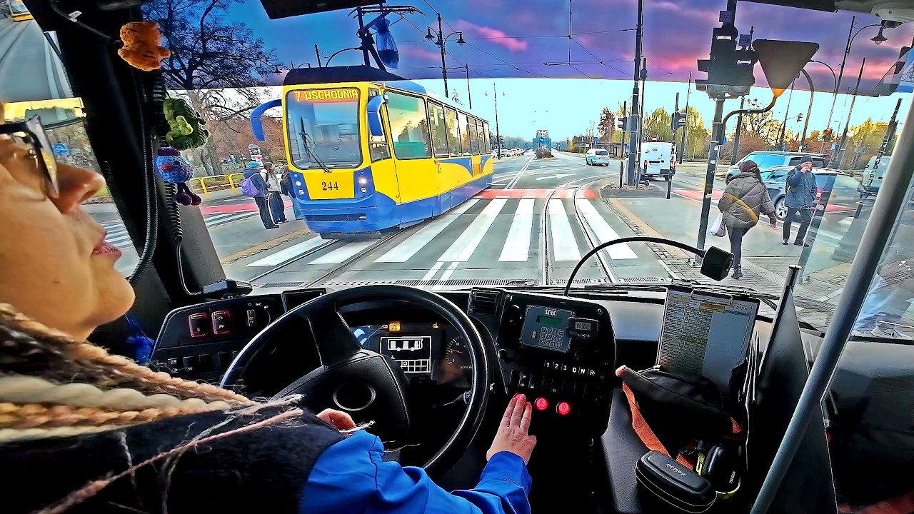 [Onboard] Route 151 Bus Ride – From Historic City Center Into Suburbs and Villages (4K POV)