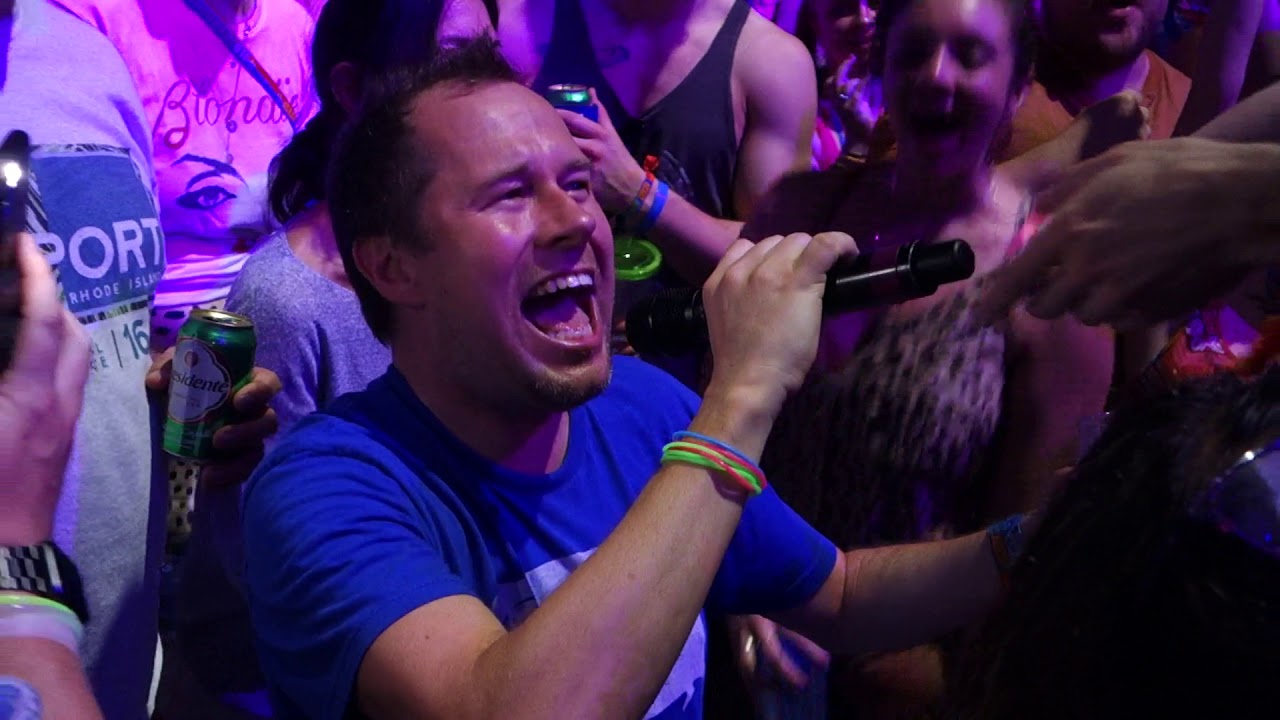 Edward Sharpe & The Magnetic Zeroes - At the Beach  "I Don't Wanna Pray" & audience solos.  MAH00730