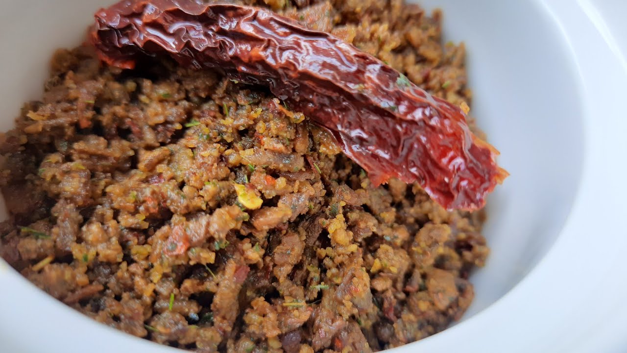 4 INGREDIENTS VEGETARIAN Dry Sambal/ Ikan Bilis/Anchovies(Made of