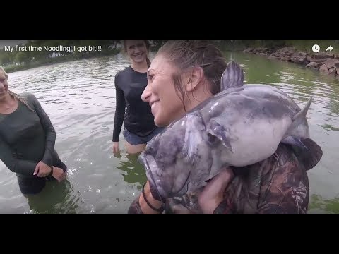 My first time Noodling! I got bit!!!