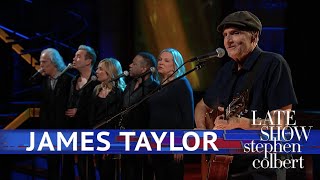 Video thumbnail of "James Taylor Performs 'Shower The People'"