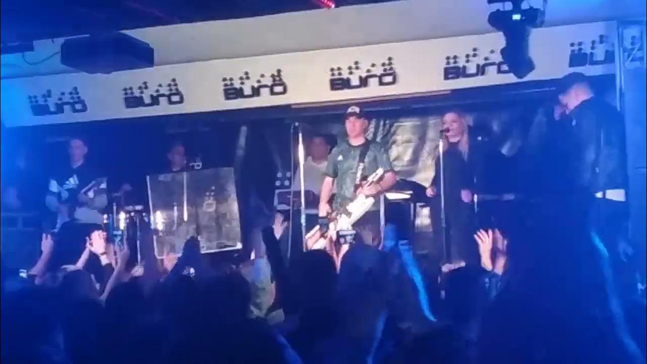 Perrito Malvado- Damas Gratis - YouTube