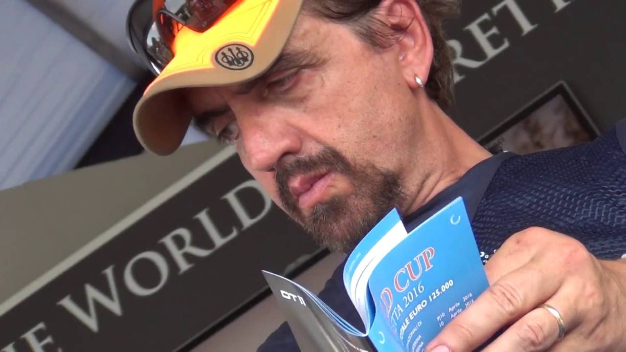 Valerio Staffelli a Sparando con Le Stelle - versione integrale