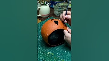 Halloween Bucket Lanterns | Paper Mache | Jack O