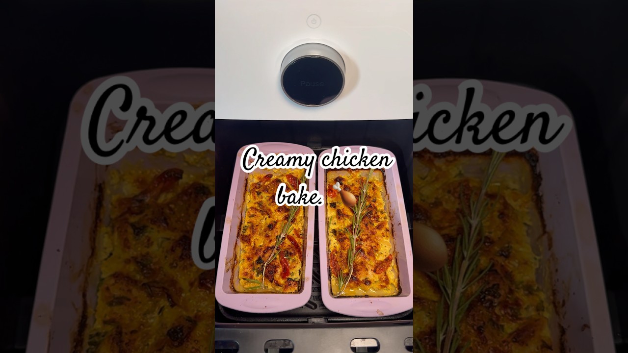 Creamy Chicken Bake with Mozzarella and Veggies🥰