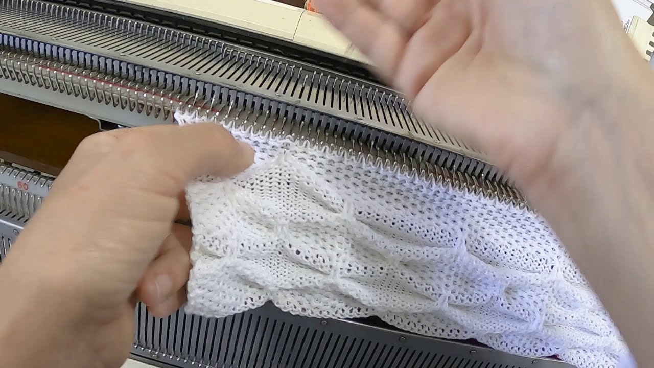 tip top fofão feito em máquina de tricô