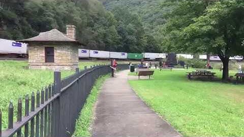NS Wabash Heritage Unit 1070 on Stack Train at Horseshoe Curve