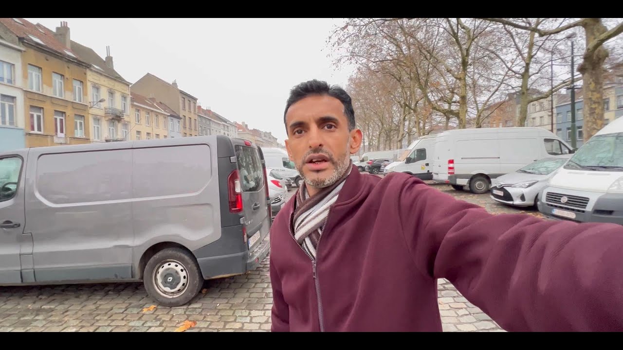 Pakistani Owner Clothing Shop in Brussels  