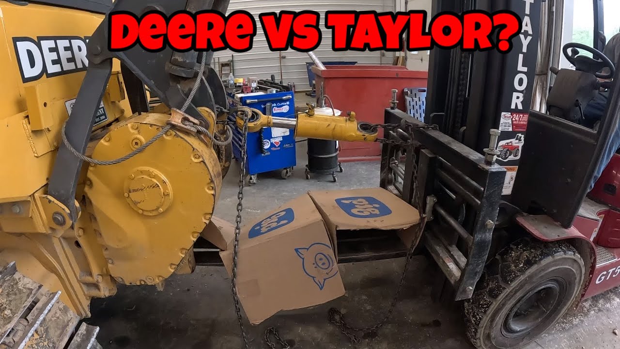 John Deere 550H dozer TCU code diagnose with hydraulic cylinder and winch repair