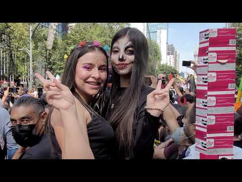 DAY OF THE DEAD PARADE 💀🥀 in Mexico City 2021 🇲🇽 (Dia de Muertos)