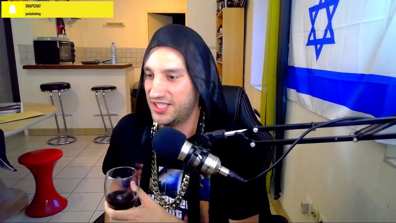 camera iphone 8 plus apk jacky live Je bois du bon vin et fume un bon cigare en compagnie et raid