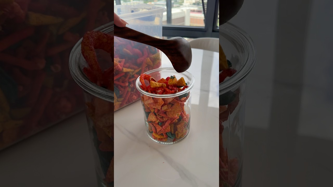 *ASMR* XL SPICY SALAD! 