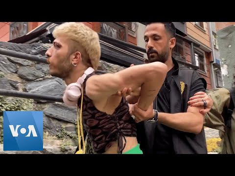 Turkish Police Chase, Detain Protesters at Istanbul's Trans Pride Parade | VOA News