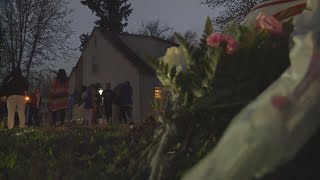 Vigil held at the scene of fatal central Sioux Falls crash