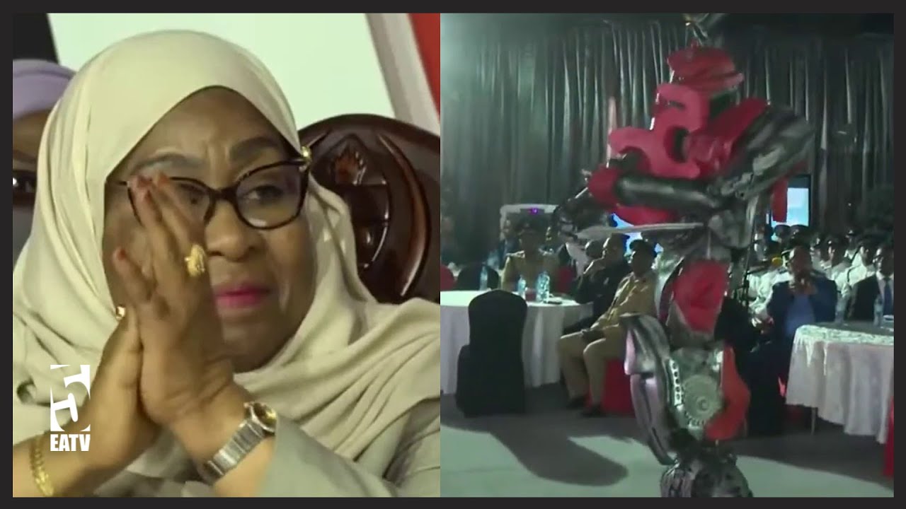 SHUHUDIA ROBOTI LILIVYOINGIA MBELE YA RAIS SAMIA KWENYE UZINDUZI WA MKONGO WA MAWASILIANO