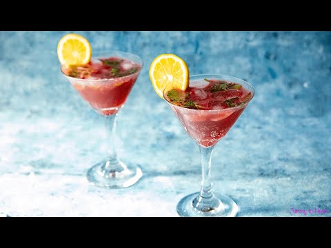 Papaya Berry Mocktail - Refreshing medley of papaya and berries with a tangy kick