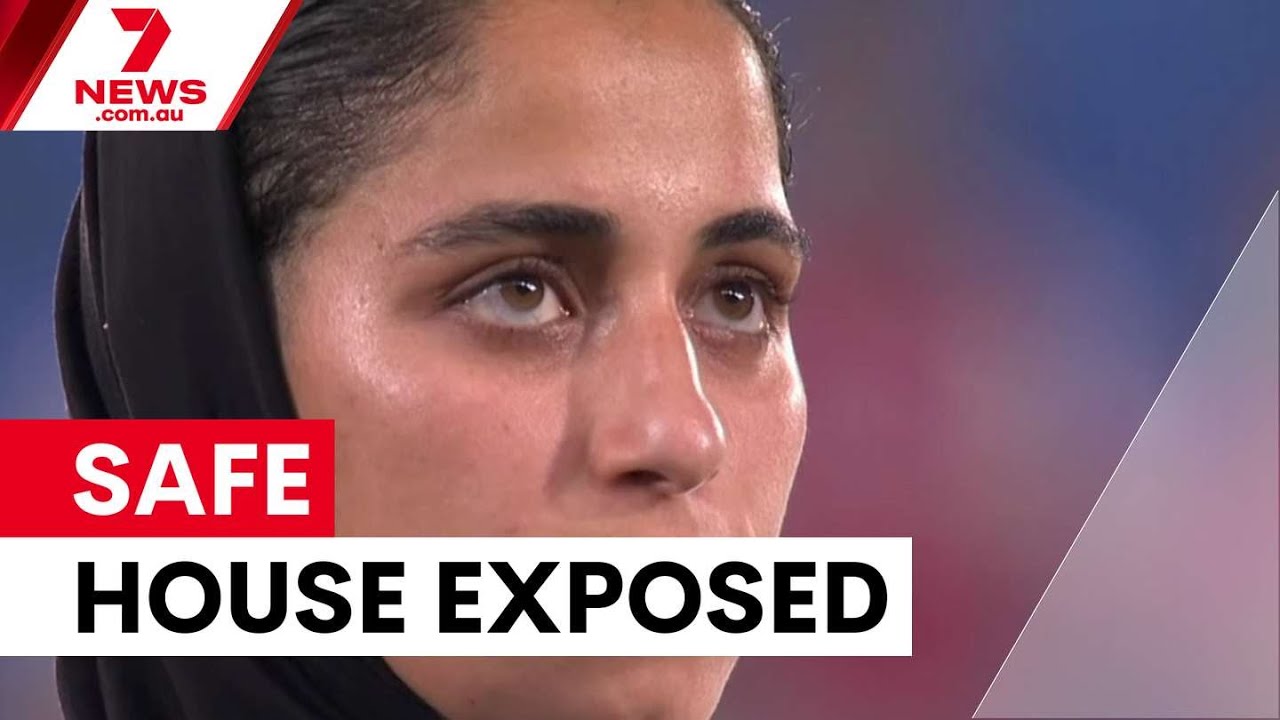 Iranian footballer's return exposes teammates in Australia | 7NEWS