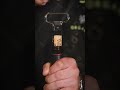 Открыть винную бутылку можно разными способами Рассказываем как сделать это цыганским штопором
