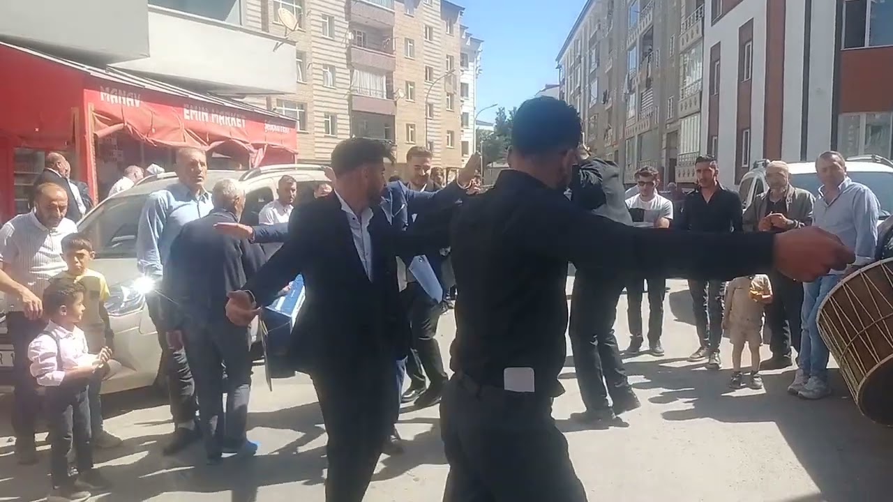 Ha şirin nar ağacıyam Erzurum gelin çikarma . Erzurum karşılıklı oyun havaları 