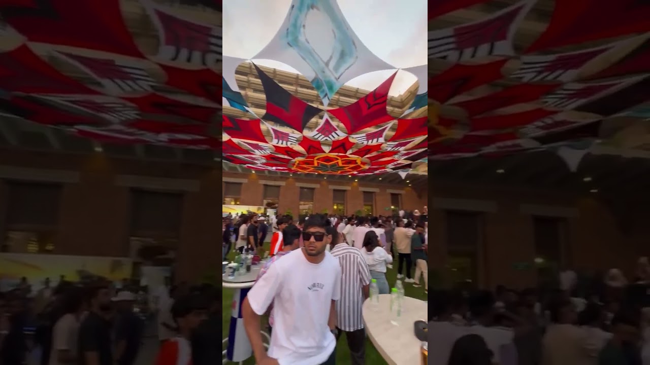 Jayy Vibes 🧸 C'est la vie by  Phantom Events  Cinnamon Lakeside 🗺️📮 