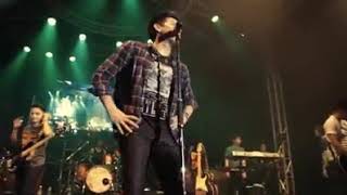 Tak Bisakah Live at Rolling Stone Cafe Indonesia