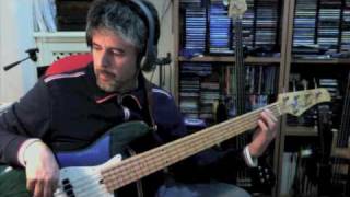 Video thumbnail of "On the beach by Chris Rea BASSLINE by Rino Conteduca with bass Mike Lull  M5V"