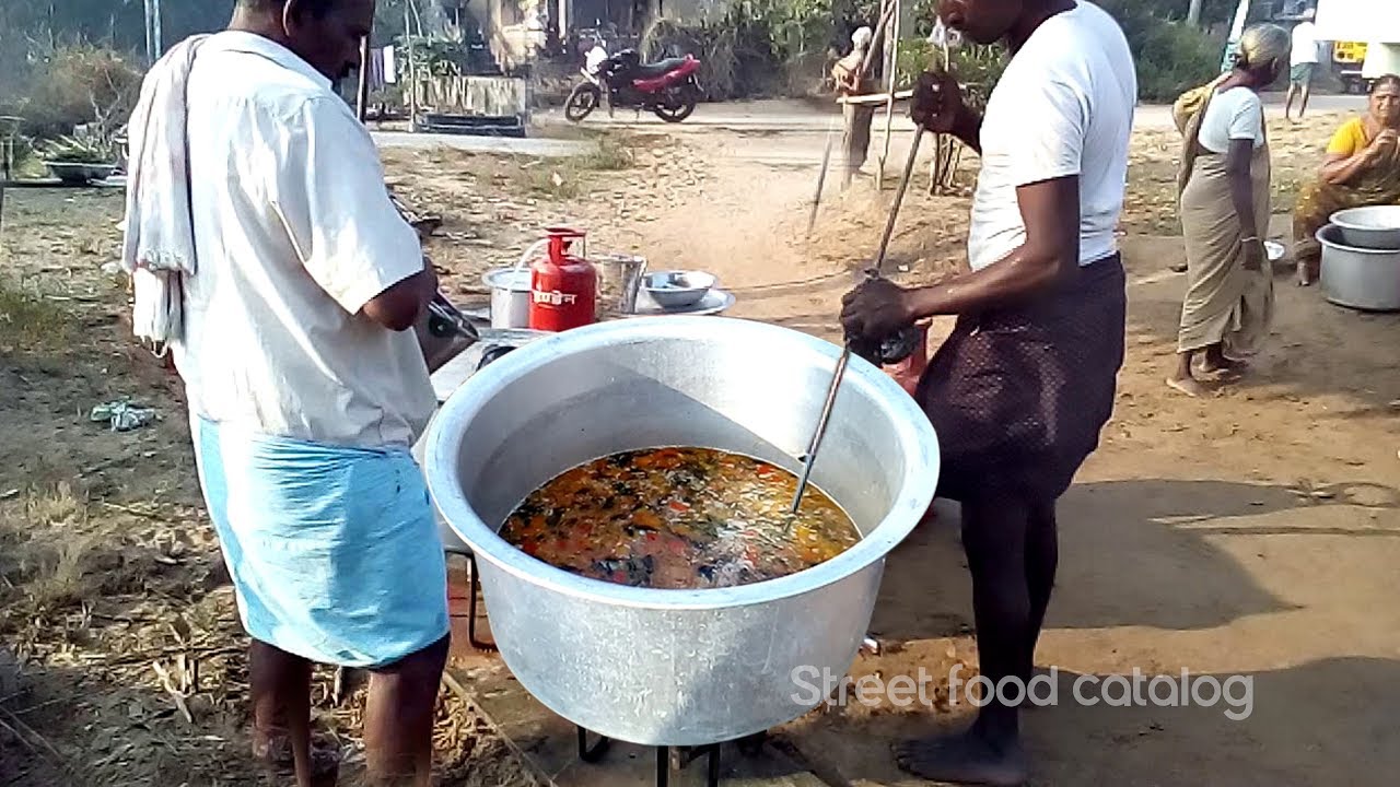 Amazing Cooking UPMA RECIPE Indian Hindu Function | Indian Breakfast Recipe | StreetFoodCatalog | Street Food Catalog