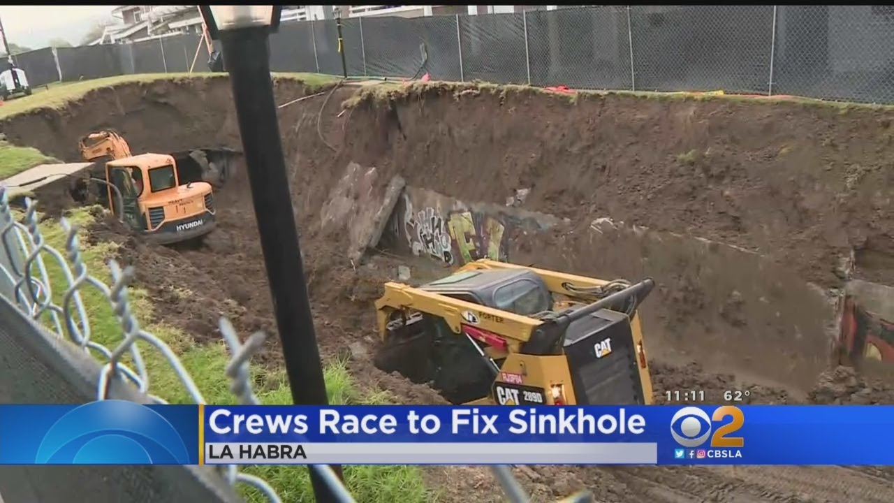 Crews Racing To Shore Up Giant Sinkhole In Middle Of La Habra Condos ...